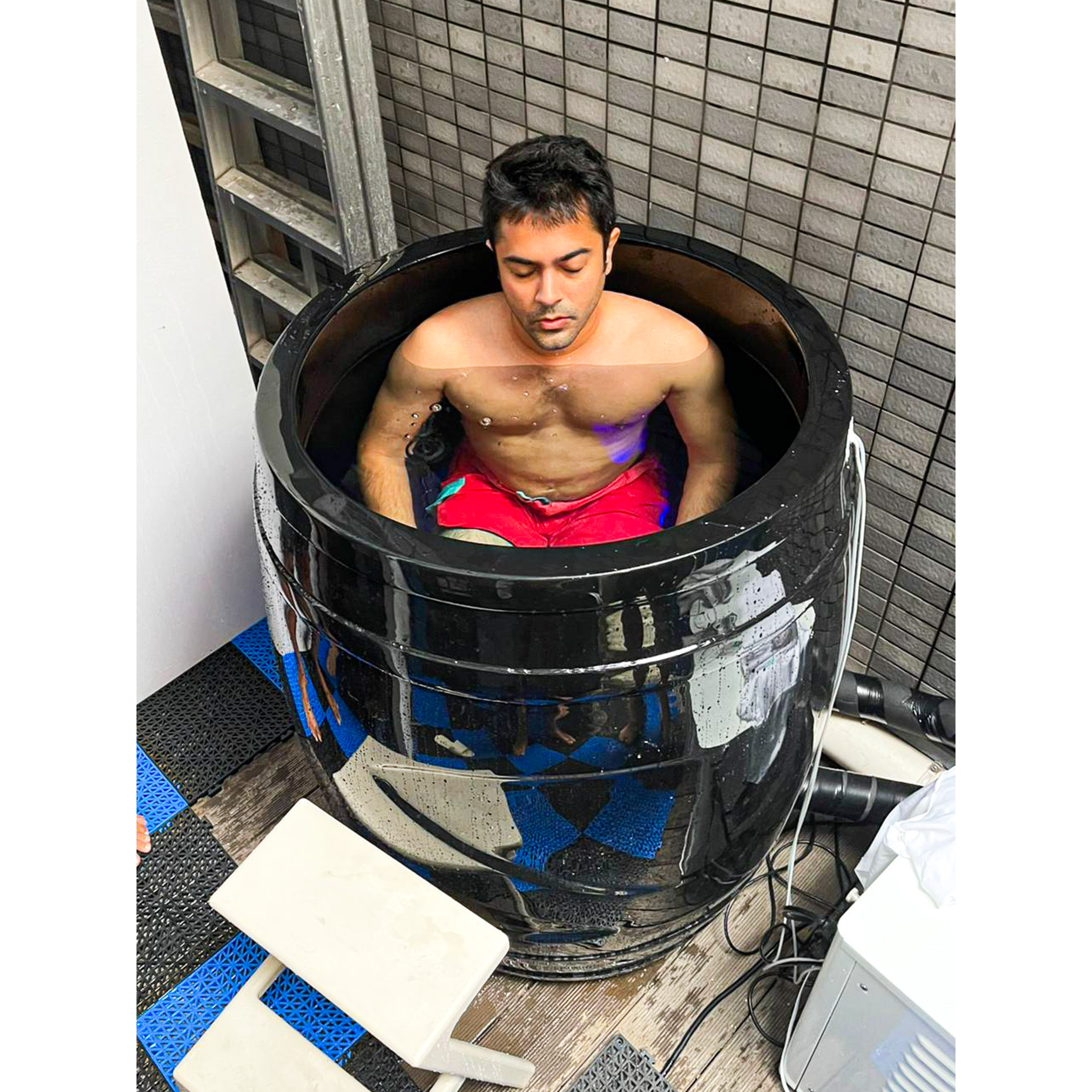 Dreampod - Cold Plunge Barrel with Chiller